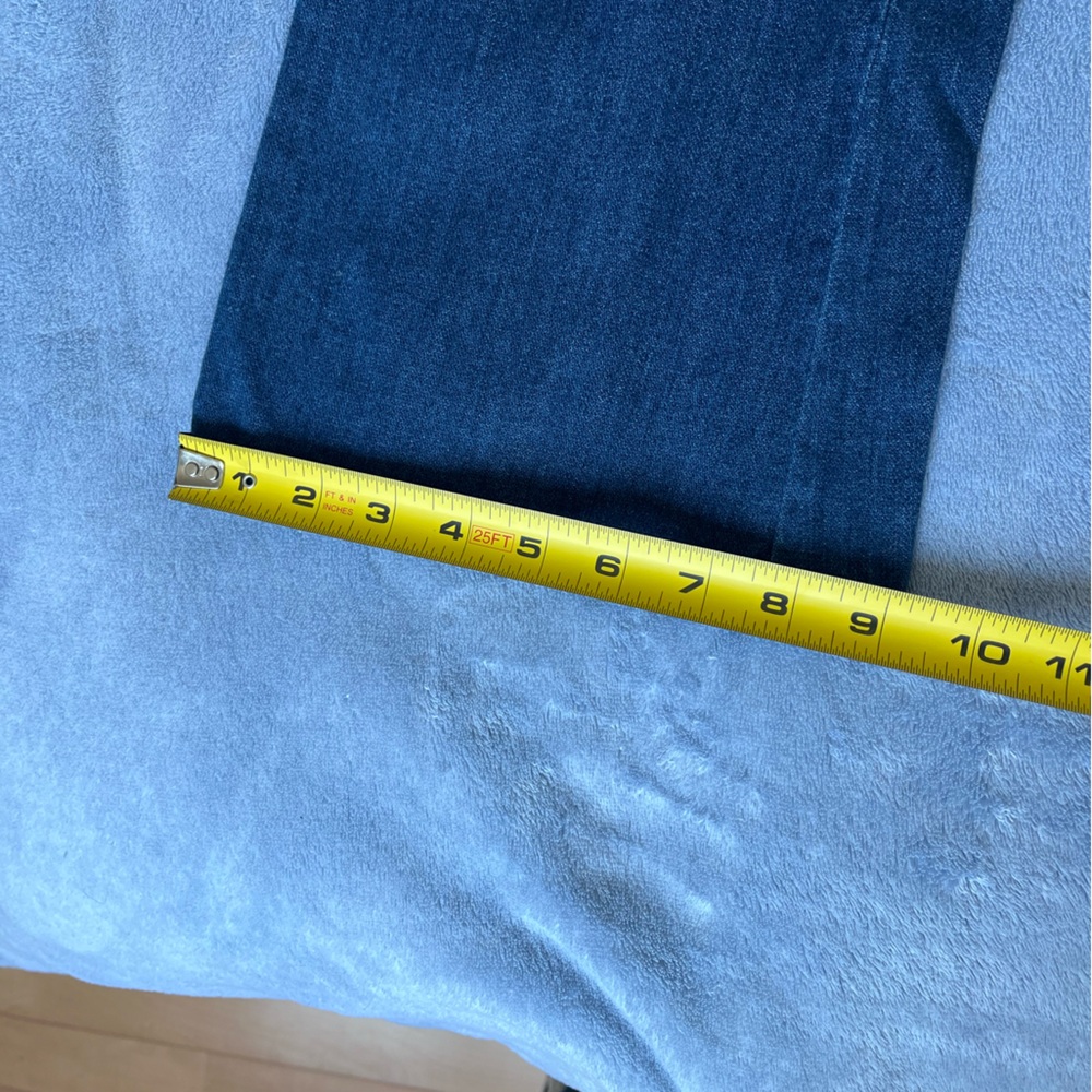 Dolce & Gabbana Blue Denim Jeans - Women's. Low-rise. - Picture 11 of 15